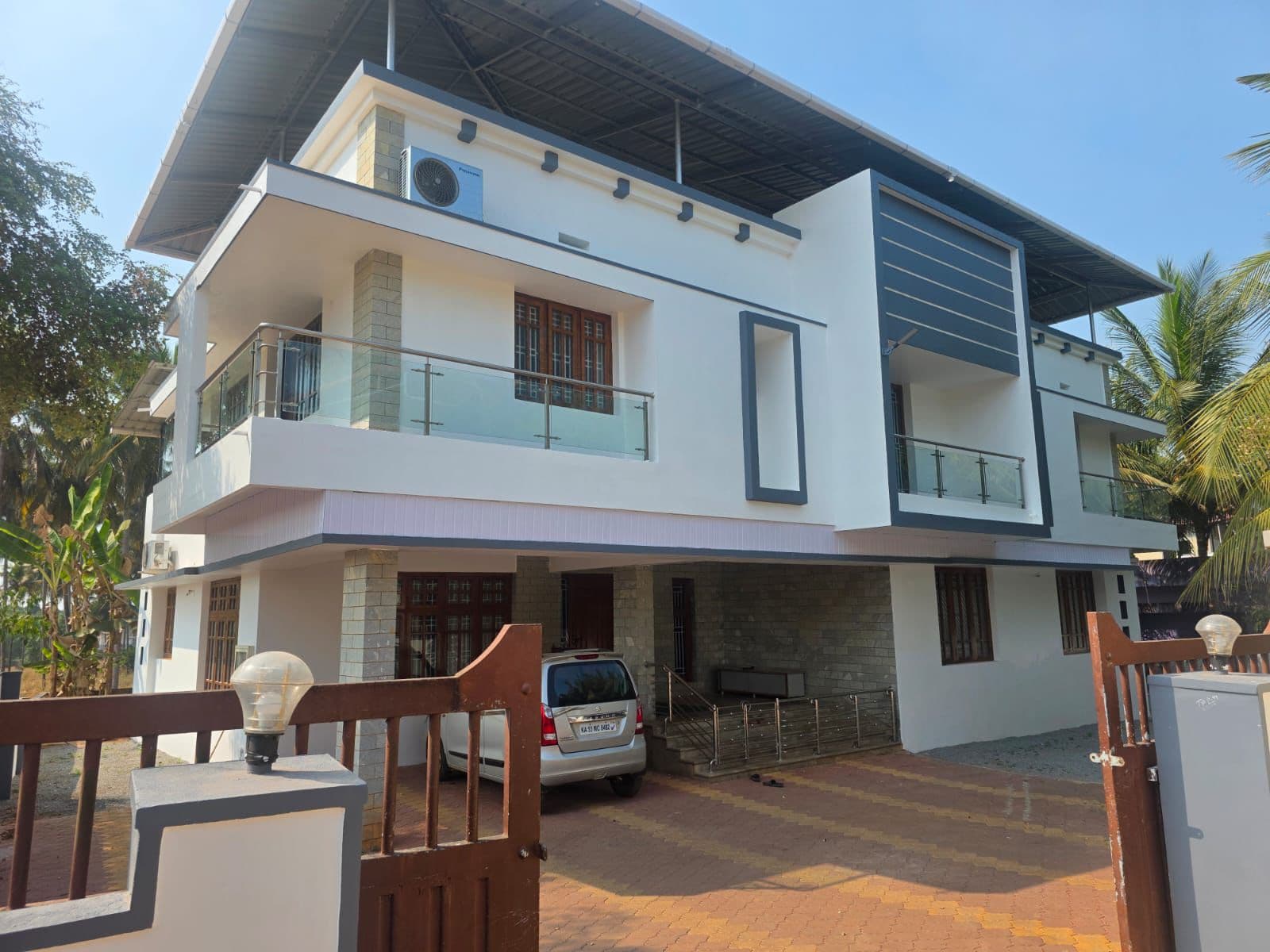 BK Home Stay Exterior
